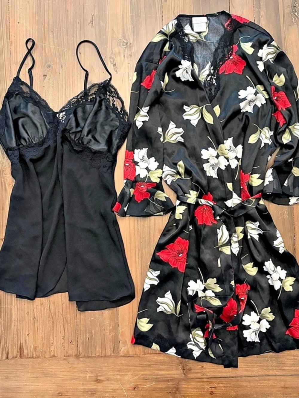 Vintage 2006 Secret Treasures Satin Floral Robe Lace Chemise Slip Set Y2K L